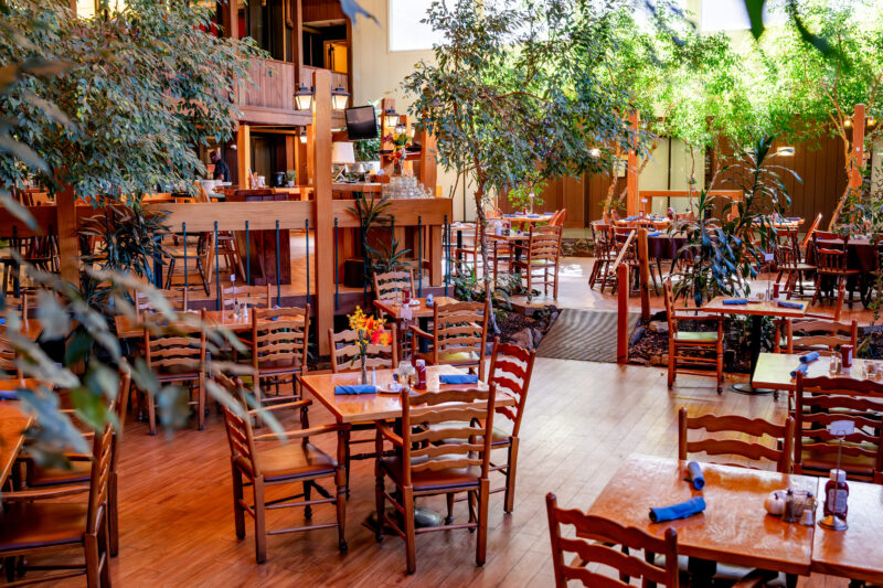 Garden Court Restaurant in West Lebanon