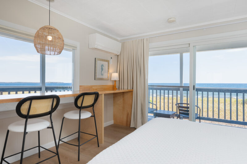 K3_Oceanfront_2Queens_Room62-4 (2)
